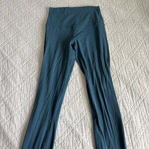 Lululemon Blue Leggings Women’s Size 4